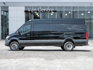 2026 Mercedes-Benz Sprinter 4500 170 Wheelbase High Roof RWD