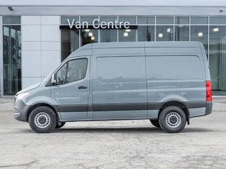 2023 Mercedes-Benz Sprinter Cargo Van Low Roof (Std)