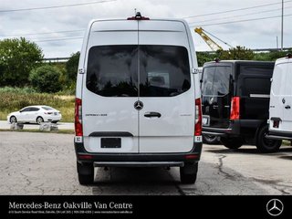 2023 Mercedes-Benz Sprinter Crew Van High Roof (Std)