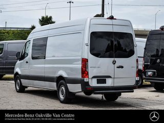 2023 Mercedes-Benz Sprinter Crew Van High Roof (Std)