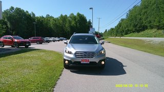 2017 Subaru Outback 2.5i in Minden, Ontario - 2 - w320h240px