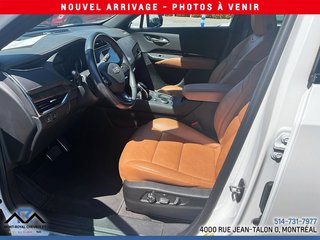 Cadillac XT4 AWD Sport 2023 à Montréal, Québec - 3 - w320h240px
