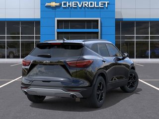 Chevrolet Blazer  2024 à Montréal, Québec - 4 - w320h240px