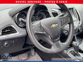 Chevrolet Cruze LT 2018 à Montréal, Québec - 2 - w320h240px