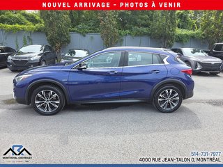 Infiniti QX30 Luxe AWD 2017 à Montréal, Québec - 2 - w320h240px