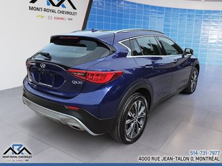 2017 Infiniti QX30 Luxe AWD in Montréal, Quebec - 5 - w320h240px