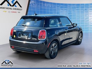 MINI 3 Door Cooper SE 2023 à Montréal, Québec - 5 - w320h240px