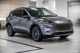 2021 Ford Escape Titanium Plug-In Hybrid | PREMIUM PACK | TOIT PANO in Brossard, Quebec - 4 - w320h240px
