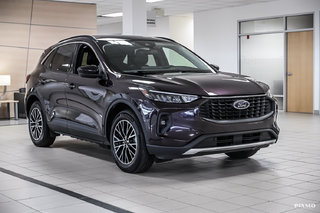 2023 Ford Escape PHEV  | TOIT PANO | CARPLAY | VOLANT CHAUFFANT | in Brossard, Quebec - 4 - w320h240px