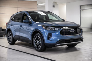2024 Ford Escape PHEV | 60KM RANGE | TOIT PANO | ENS REMORQUAGE | in Brossard, Quebec - 4 - w320h240px