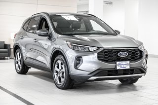 Ford Escape  2025 à Brossard, Québec - 4 - w320h240px