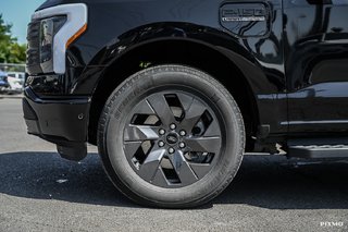 2022 Ford F-150 Lightning in Brossard, Quebec - 6 - w320h240px