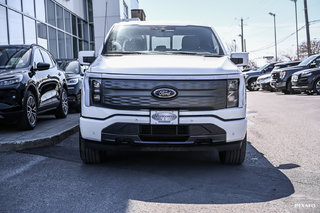 Ford F-150 Lightning  2023 à Brossard, Québec - 2 - w320h240px