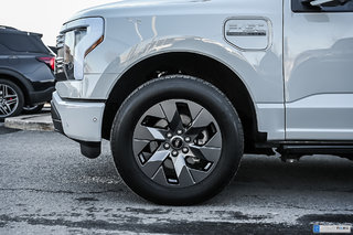 2023 Ford F-150 Lightning in Brossard, Quebec - 6 - w320h240px