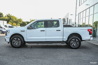 Ford F-150 Lightning  2024 à Brossard, Québec - 4 - w320h240px