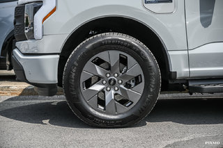 2024 Ford F-150 Lightning in Brossard, Quebec - 3 - w320h240px
