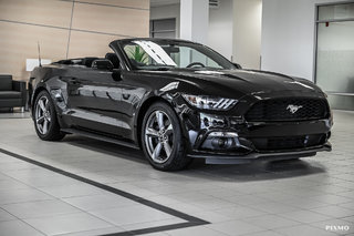 2017 Ford Mustang convertible in Brossard, Quebec - 3 - w320h240px