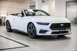 2025 Ford Mustang convertible in Brossard, Quebec - 4 - w320h240px