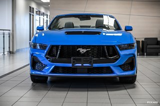 2025 Ford Mustang convertible in Brossard, Quebec - 2 - w320h240px