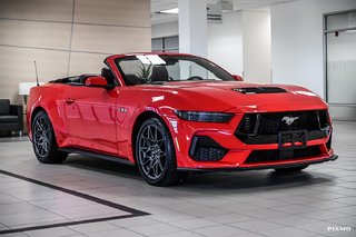 2025 Ford Mustang convertible in Brossard, Quebec - 4 - w320h240px