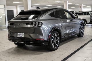 Ford Mustang Mach-E  2021 à Brossard, Québec - 6 - w320h240px