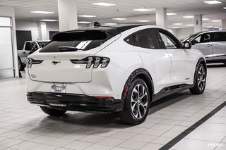 2021 Ford Mustang Mach-E in Brossard, Quebec - 6 - w320h240px