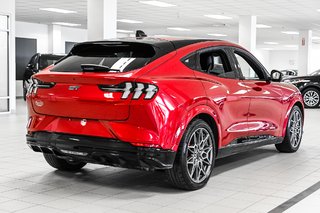 Ford Mustang Mach-E  2024 à Brossard, Québec - 6 - w320h240px