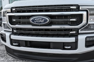 2021 Ford Super Duty F-250 SRW in Brossard, Quebec - 6 - w320h240px