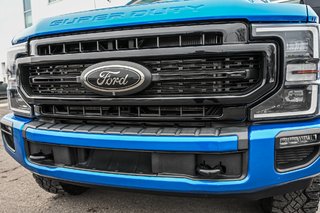 Ford Super Duty F-350 SRW  2021 à Brossard, Québec - 6 - w320h240px