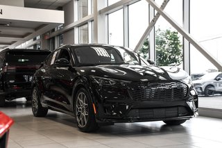 2025 Ford Mustang Mach-E in Brossard, Quebec - 3 - w320h240px