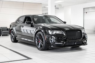 2023 Chrysler 300 in Brossard, Quebec - 4 - w320h240px