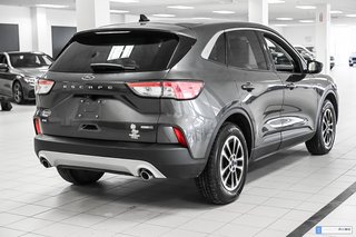 2020 Ford Escape SE AWD | CRUISE ADAPT. | SIEGES CHAUF. | CARPLAY | in Brossard, Quebec - 6 - w320h240px