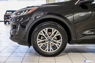 2020 Ford Escape in Brossard, Quebec - 5 - w320h240px