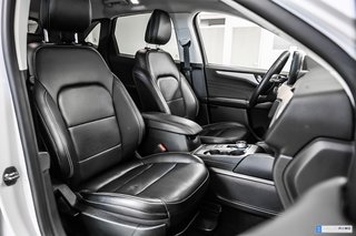 2022 Ford Escape in Brossard, Quebec - 5 - w320h240px