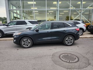2022 Ford Escape in Brossard, Quebec - 5 - w320h240px