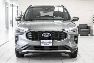 Ford Escape  2025 à Brossard, Québec - 2 - w320h240px
