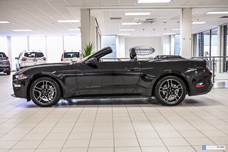 2023 Ford Mustang convertible in Brossard, Quebec - 6 - w320h240px