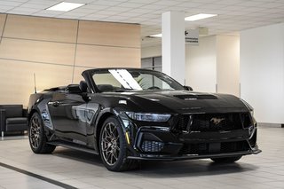 2026 Ford Mustang convertible in Brossard, Quebec - 3 - w320h240px