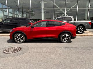 Ford Mustang Mach-E  2021 à Brossard, Québec - 5 - w320h240px