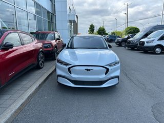 Ford Mustang Mach-E  2022 à Brossard, Québec - 3 - w320h240px