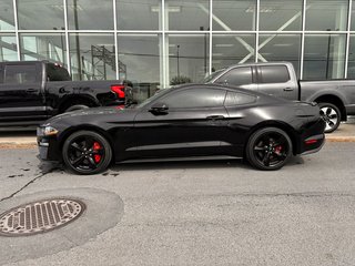 Ford Mustang  2021 à Brossard, Québec - 5 - w320h240px