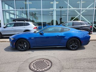 2024 Ford Mustang in Brossard, Quebec - 5 - w320h240px