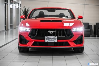 Ford Mustang  2025 à Brossard, Québec - 2 - w320h240px