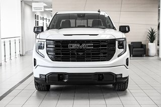 GMC Sierra 1500 ELEVATION | BLACK PACK |  5.3 V8 | PACK X3 | 2023 à Brossard, Québec - 2 - w320h240px