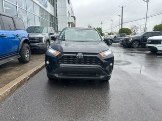 2019 Toyota RAV4 in Brossard, Quebec - 3 - w320h240px