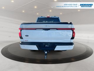 Ford F-150 Lightning  2022 à Sainte-Catherine, Québec - 4 - w320h240px