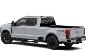 Ford Super Duty F-350 SRW LARIAT 2026 à Sainte-Catherine, Québec - 2 - w320h240px