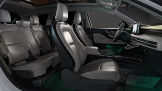 2025 Lincoln Corsair PHEV GRAND TOURING PHEV in Sainte-Catherine, Quebec - 6 - w320h240px