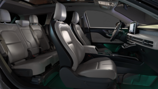 2026 Lincoln Corsair Reserve in Sainte-Catherine, Quebec - 6 - w320h240px