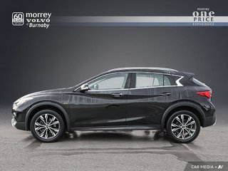 2017 Infiniti QX30 AWD + LOW KMS